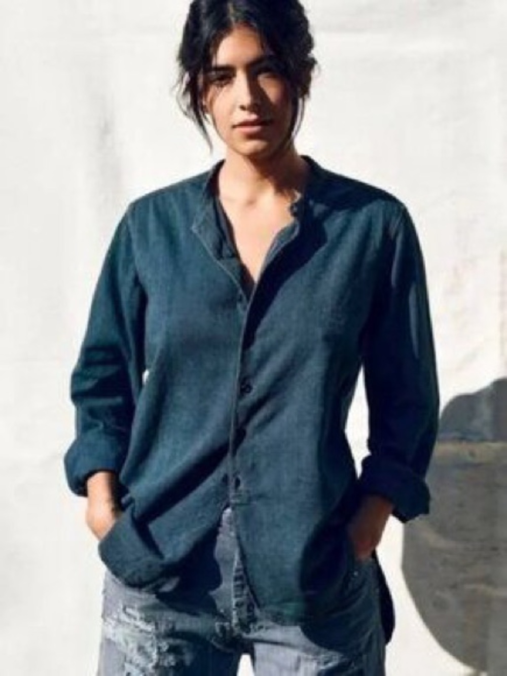 IMOGENE + WILLIE dark indigo blue INEZ button down shirt / size M